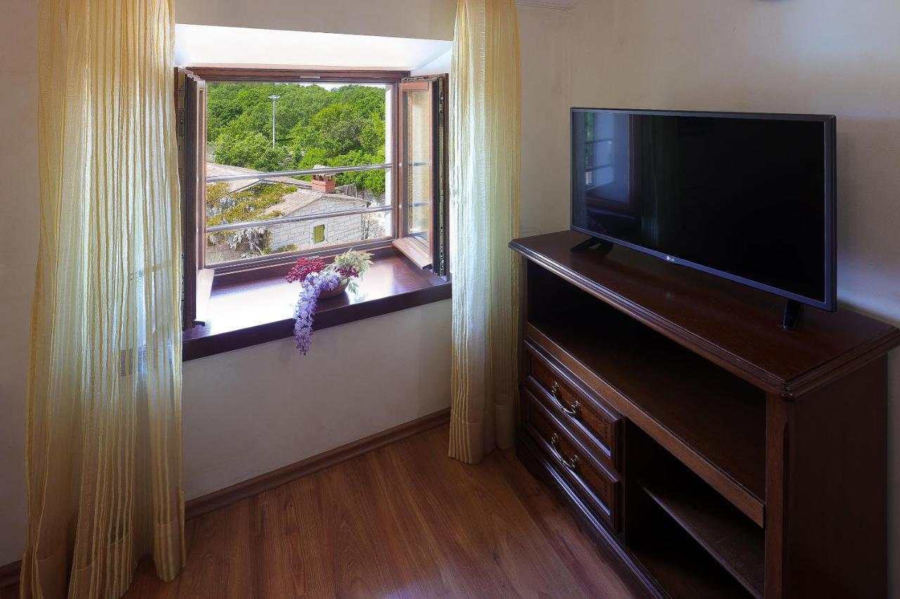Casa Rustica Dva Baladura Apartments Канфанар Экстерьер фото