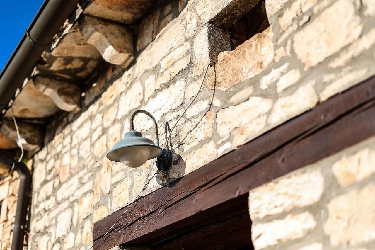 Casa Rustica Dva Baladura Apartments Канфанар Экстерьер фото