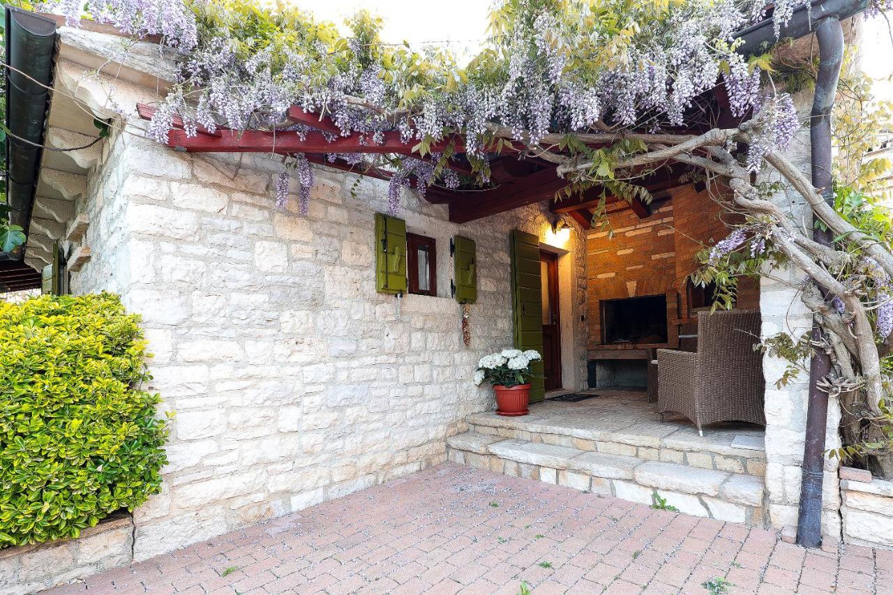Casa Rustica Dva Baladura Apartments Канфанар Экстерьер фото